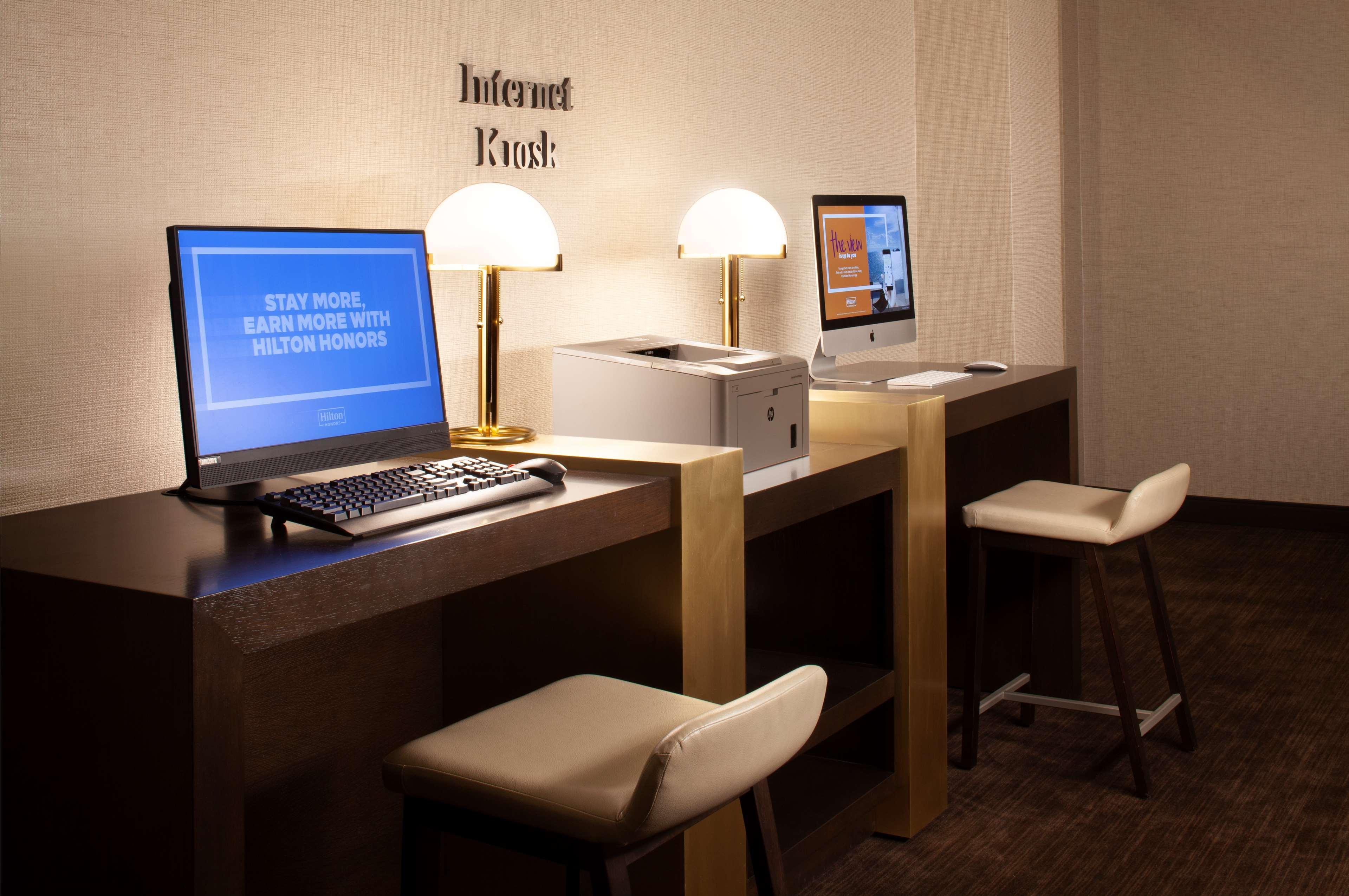 Hilton Fort Worth Esterno foto