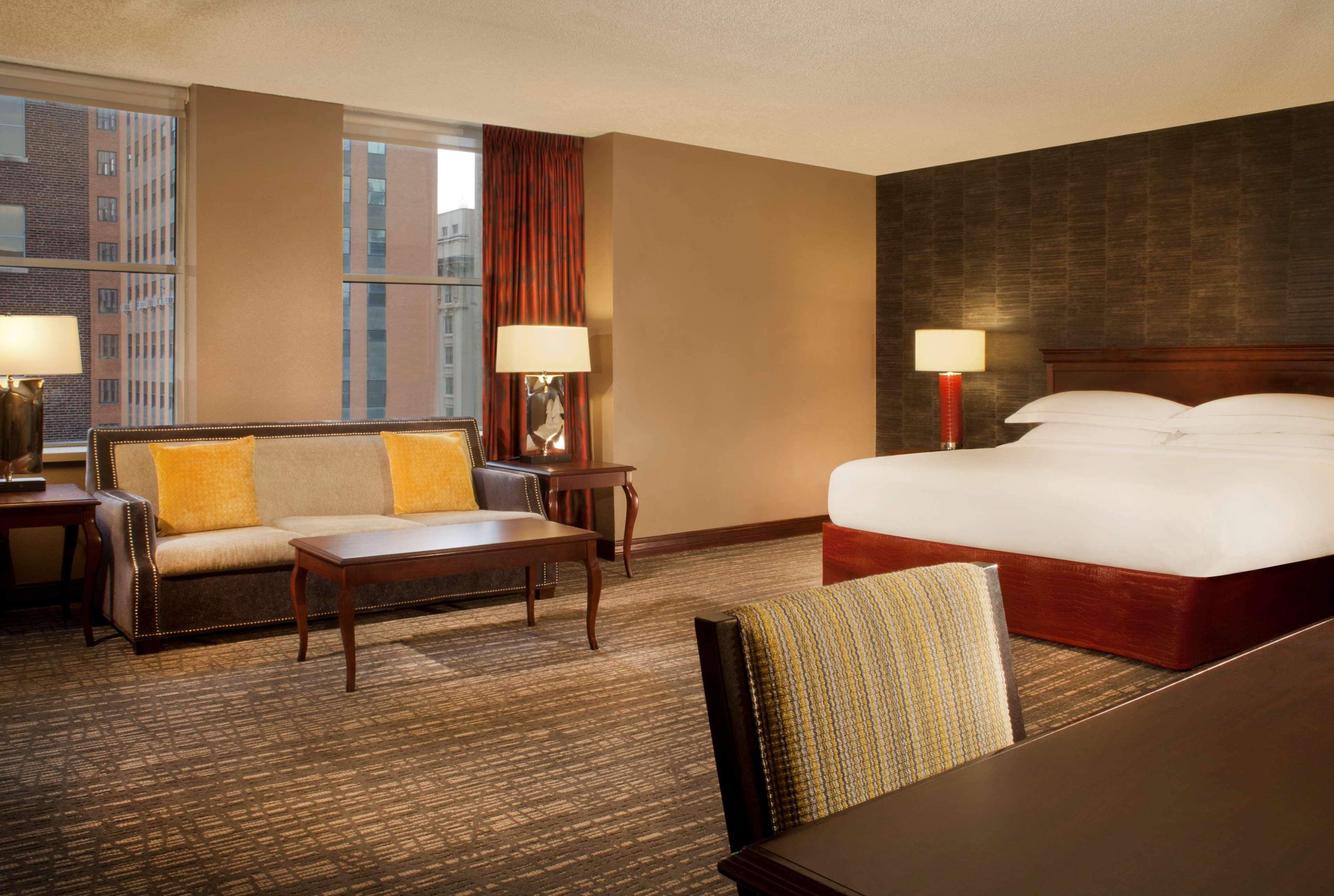 Hilton Fort Worth Esterno foto